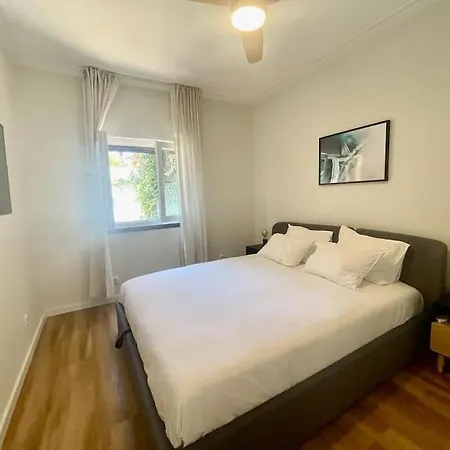 Moon Downtown Apartman